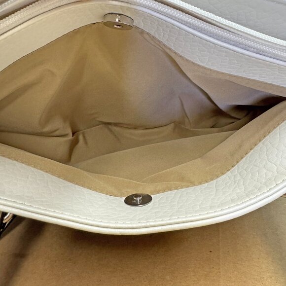 Giani Bernini Colorblock Pebble Tote – White/Oatmeal/Navy - Picture 11 of 12